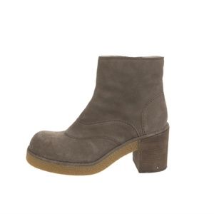 JIL SANDER THICK GUM SOLED SUEDE ANKLE BOOTS IN DARK SAND SZ 41